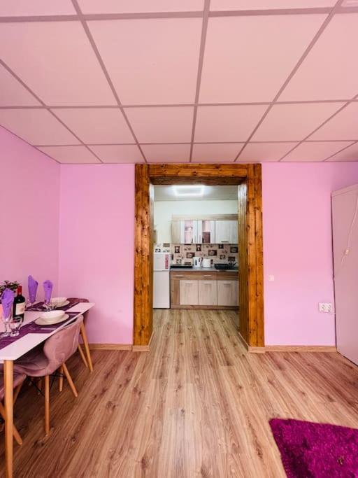Lavender Luxury Apartment Oradea Luaran gambar